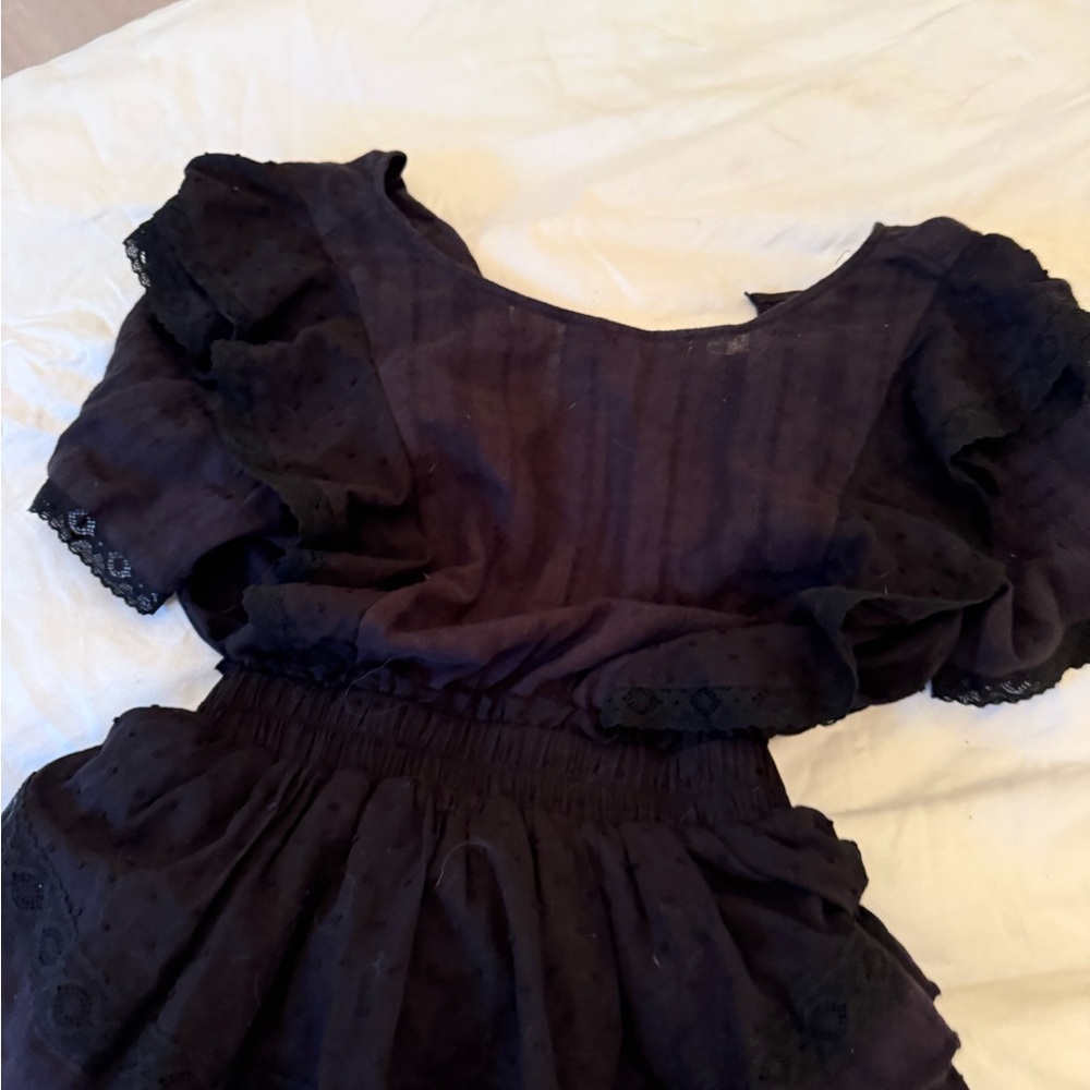 Size Small Black Ruffle Mini Lait Collection - Picture 3 of 6